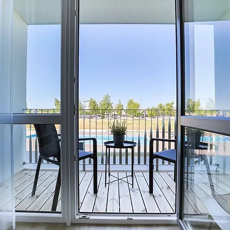 Aqua Sventove, By Cohost